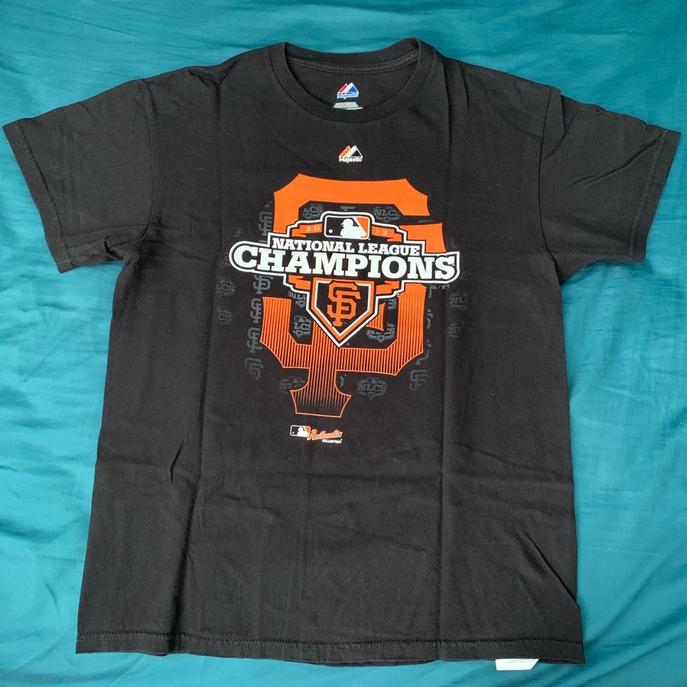 Men’s Majestic San Francisco Giants T-shirt